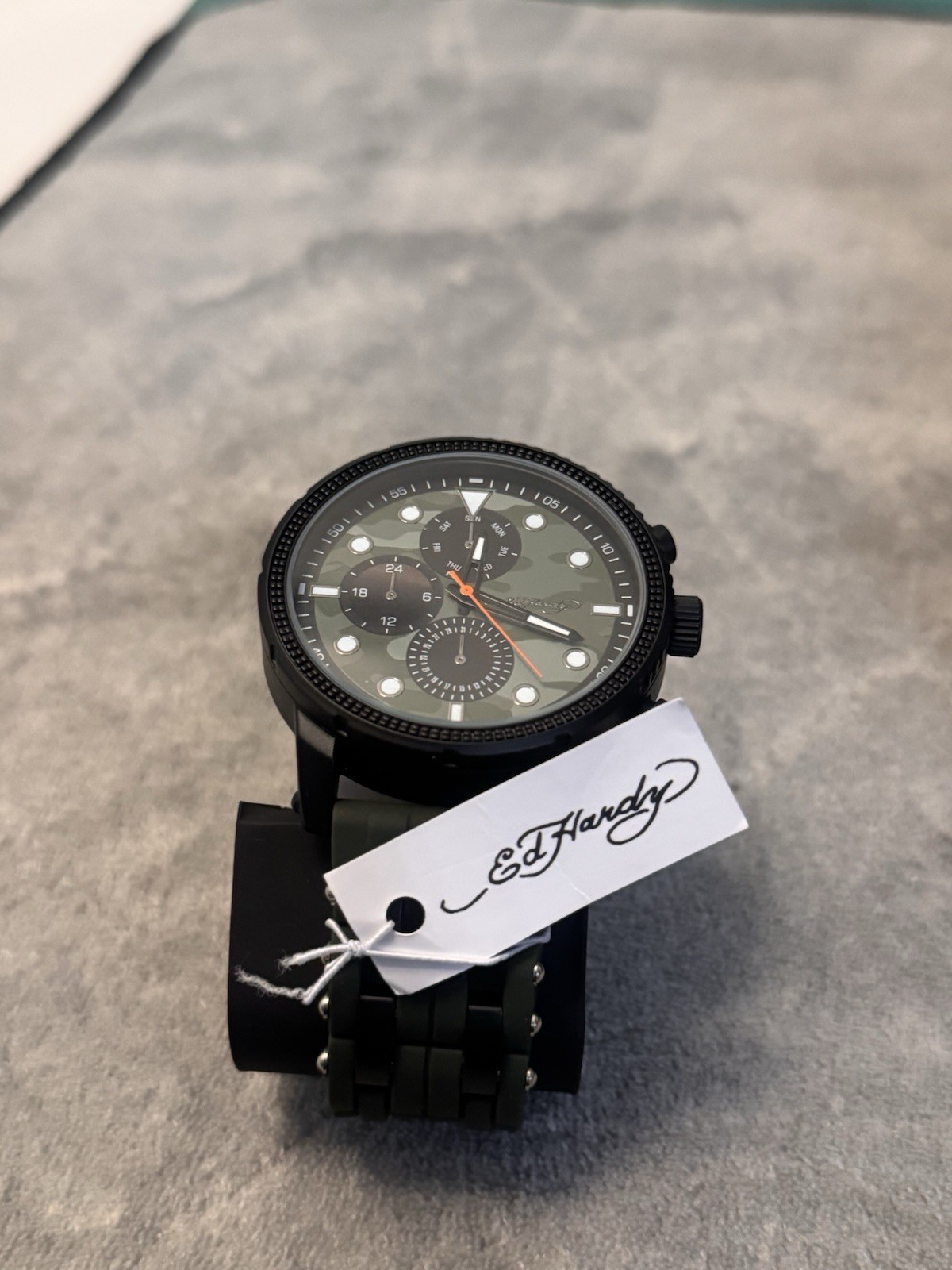 Ed Hardy Men’s Quartz Chronograph 24-Hour 44-47.9mm Camo Dial Green Strap w/ Box