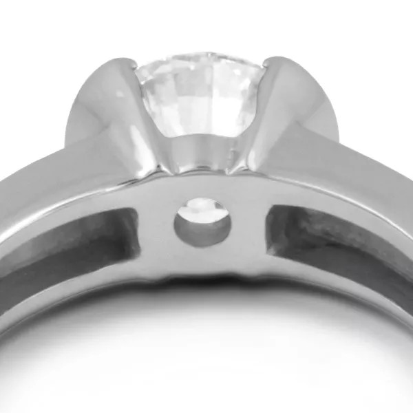 Solitaire Engagement Ring 14K Gold Classic Round 0.57 CT Lab-Grown Diamond E VS1