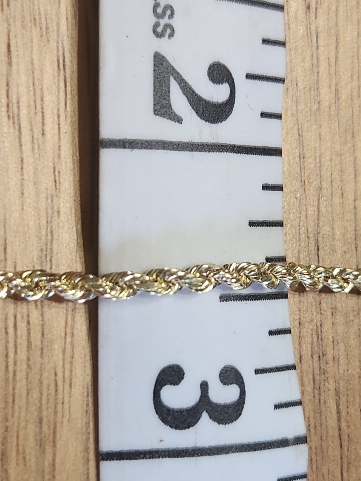 10K Yellow Gold Rope Chain Bracelet 7 Inches