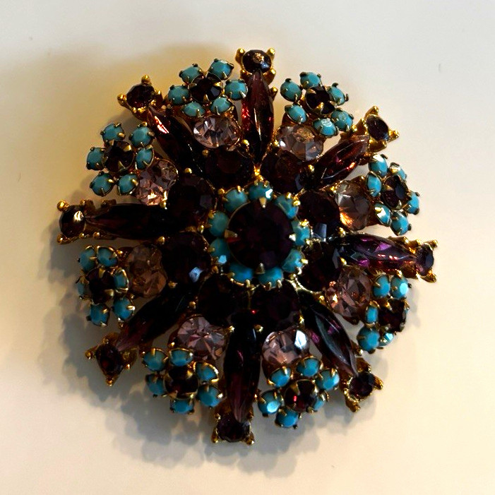 Vintage Round Rhinestone Cluster Brooch Pin Prong Set
