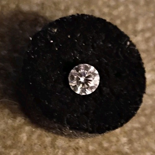 1 Ct Round Lab Grown Diamond E VS1 IGI Cert + Bundle Lot 38 Baby Diamonds Melee