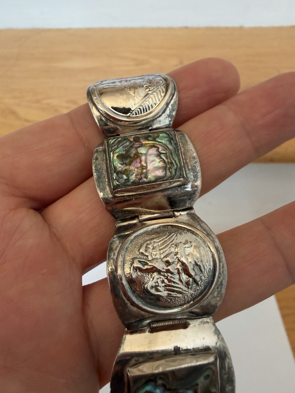 VINTAGE Hecho en Mexico Panel BRACELET WITH ABALONE & Beads- 7″ B5