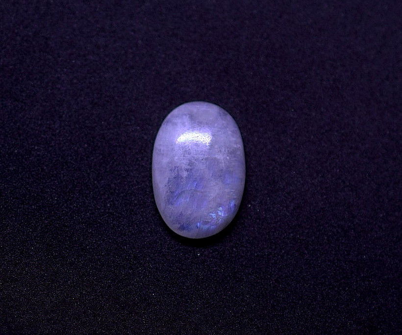 24 Ct Natural Blue Shine Rainbow Moonstone Oval Cabochon Gemstone 25x17x6 mm