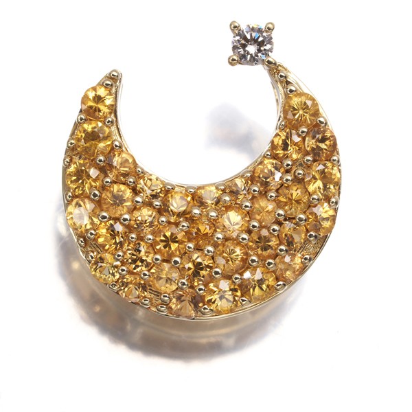 Yellow Sapphire 0.98ct Diamond 0.04ct Moon Paved Pendant 18K 750 Yellow Gold