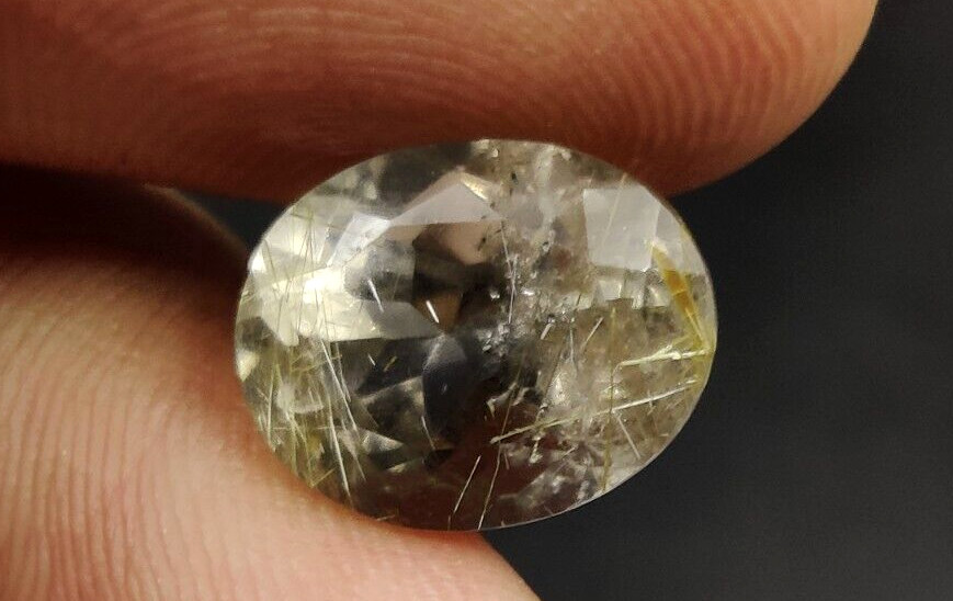6.9 Ct Natural Rutilated Quartz Gemstone 13.4X10.8X8.2mm Oval Faceted Cut W204