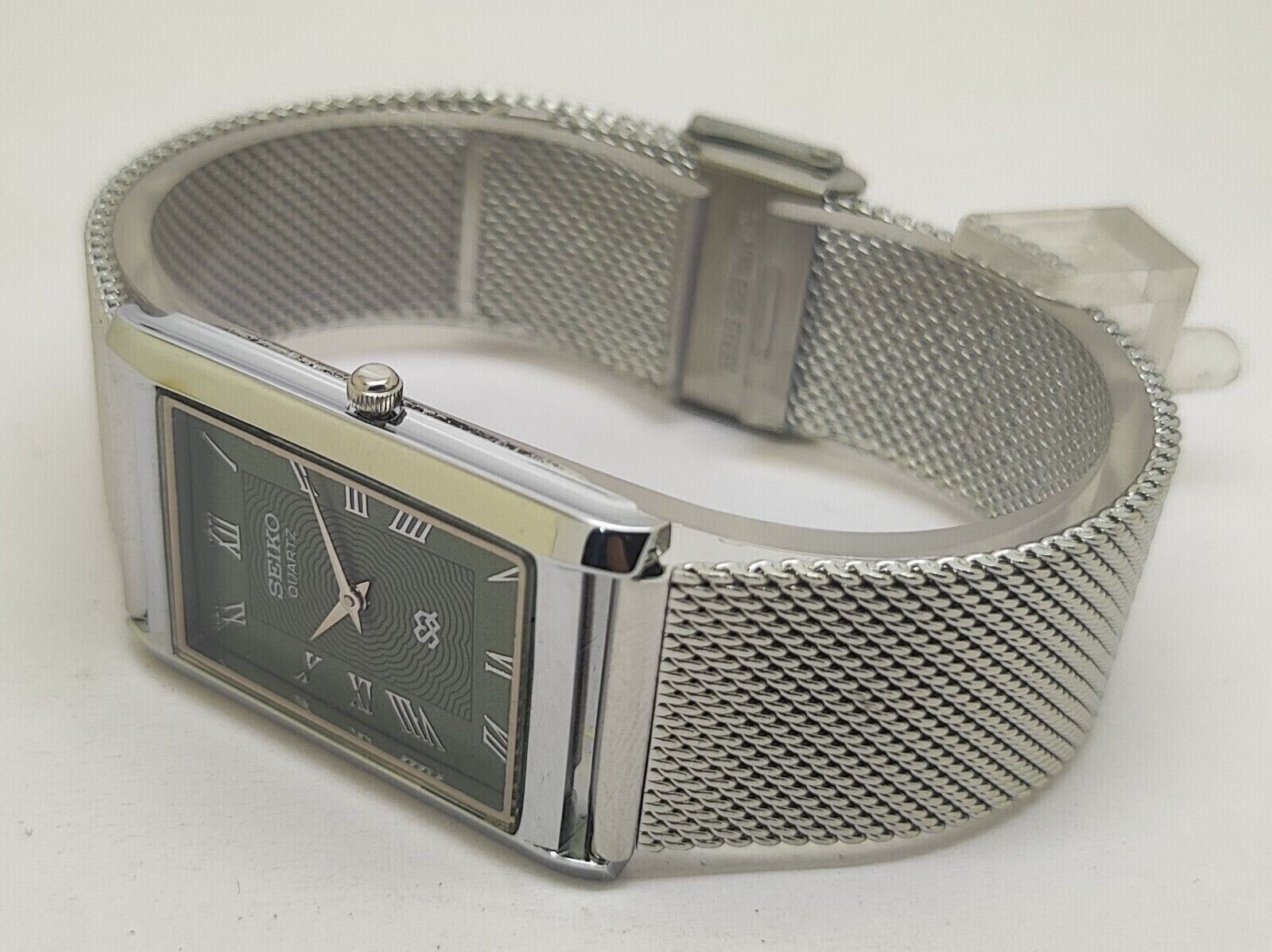 Vintage Seiko Slim Quartz Men’s Wrist Watch – Comes With New Battery, New Band