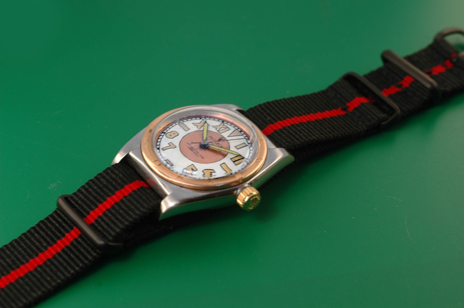Vintage 1945 Rolex BubbleBack Oyster Perpetual Pink Gold Bezel Ref. 3372