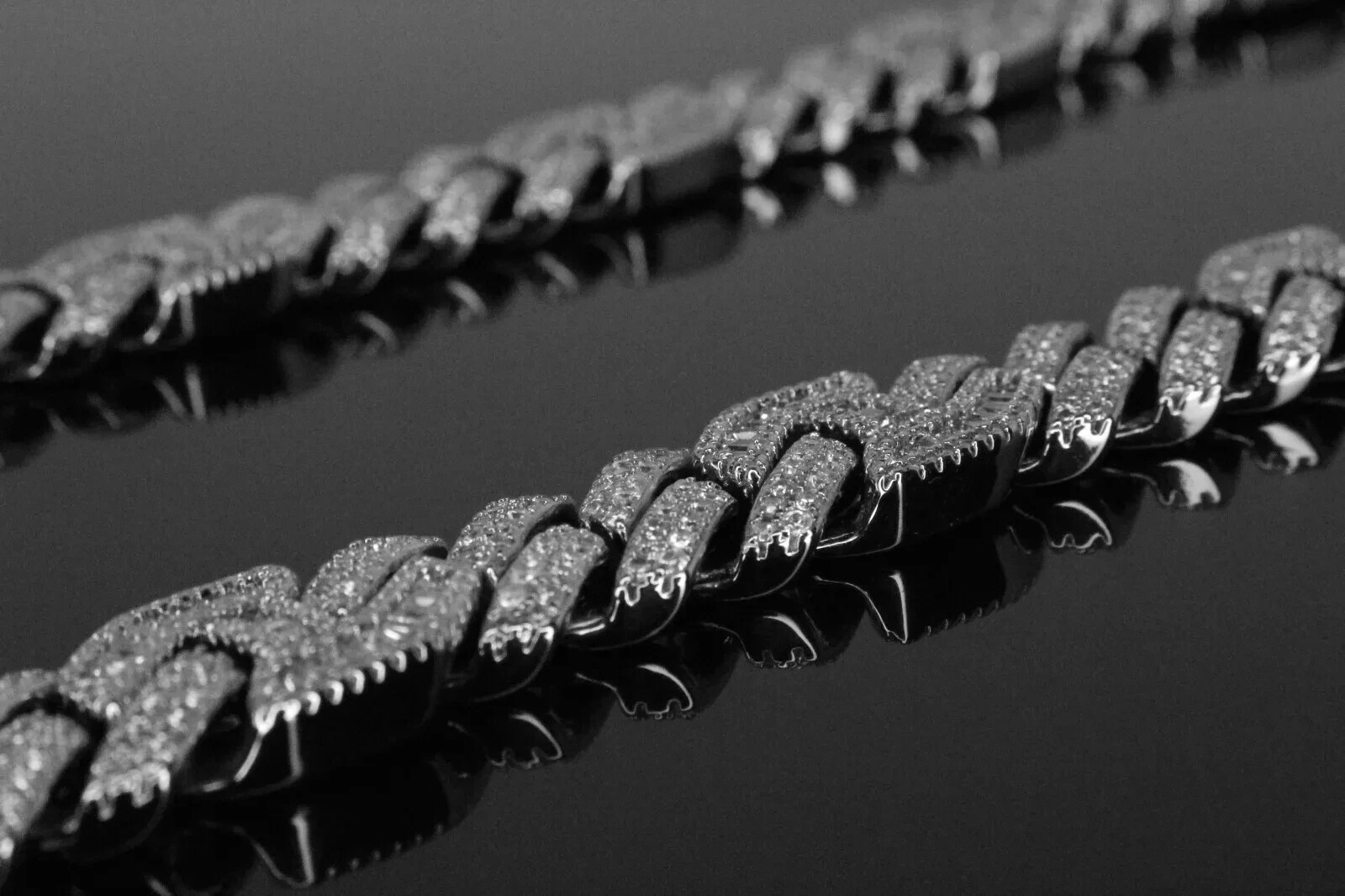 14mm Cuban Prong Chain Necklace VVS1 Simulated Diamonds 200g+ HEAVY WEIGHT !