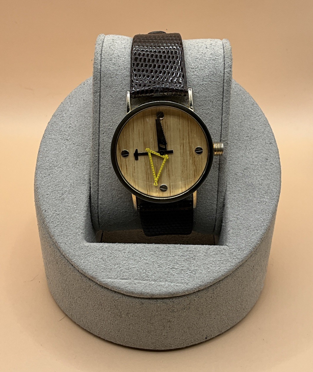 Consort Analog Wood Grain Beige Dial Brown Leather Stainless Steel Wristwatch