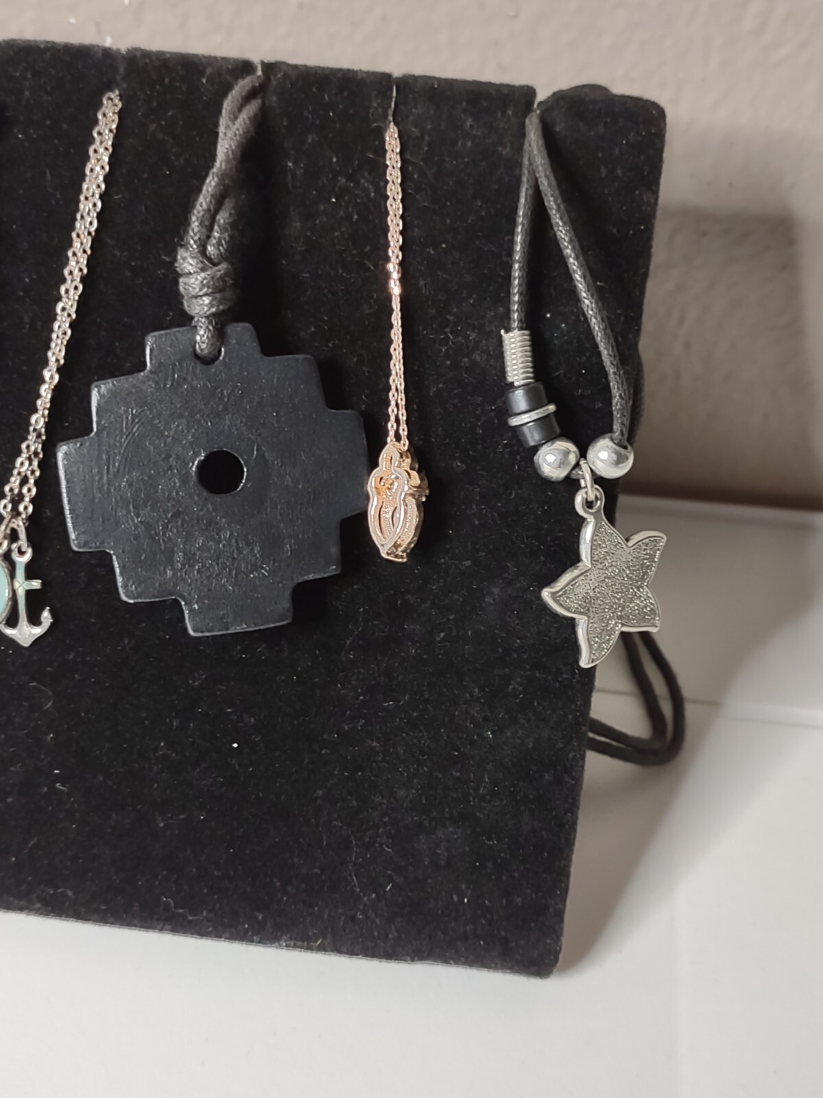 Lot Of 12 Pendant Necklaces Heart, Rabbit, Star, Anchor, Music Necklace Lot P33