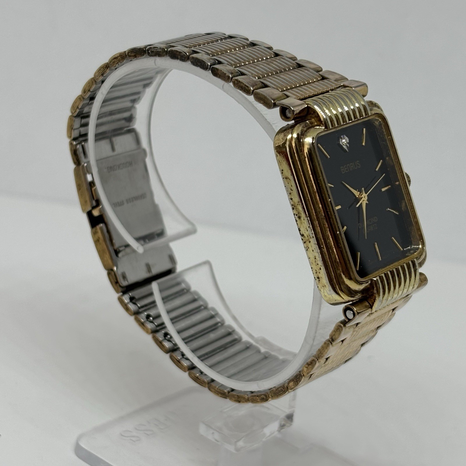 Benrus Diamond Quartz Tank Watch Gold Tone New Battery 28mm Please Read