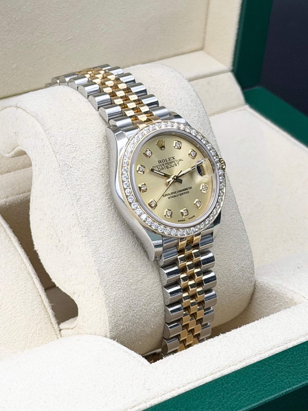 2021 Rolex Date-Just 31 Champagne Diamond Bezel & Diomand Dial 278273 31mm 18K Y