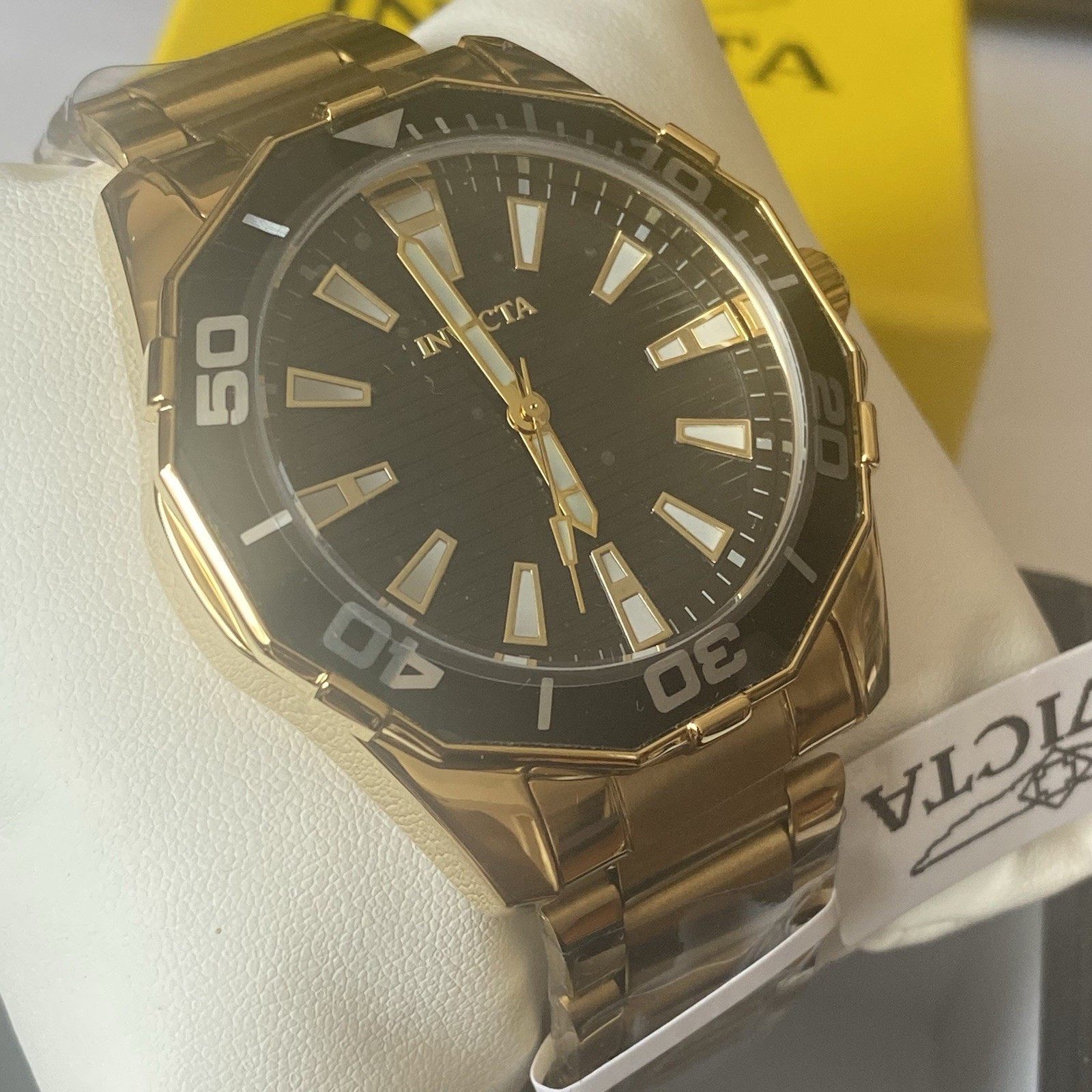 Brand New Invicta Pro Diver Meridian Men’s Quartz Watch 46mm (69236) Black Gold