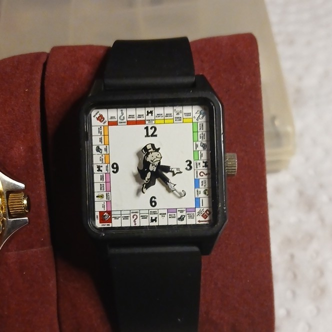 Wittnauer Vintage Dive Watch, Screw Down Crown . Timex Electrica . Monopoly.