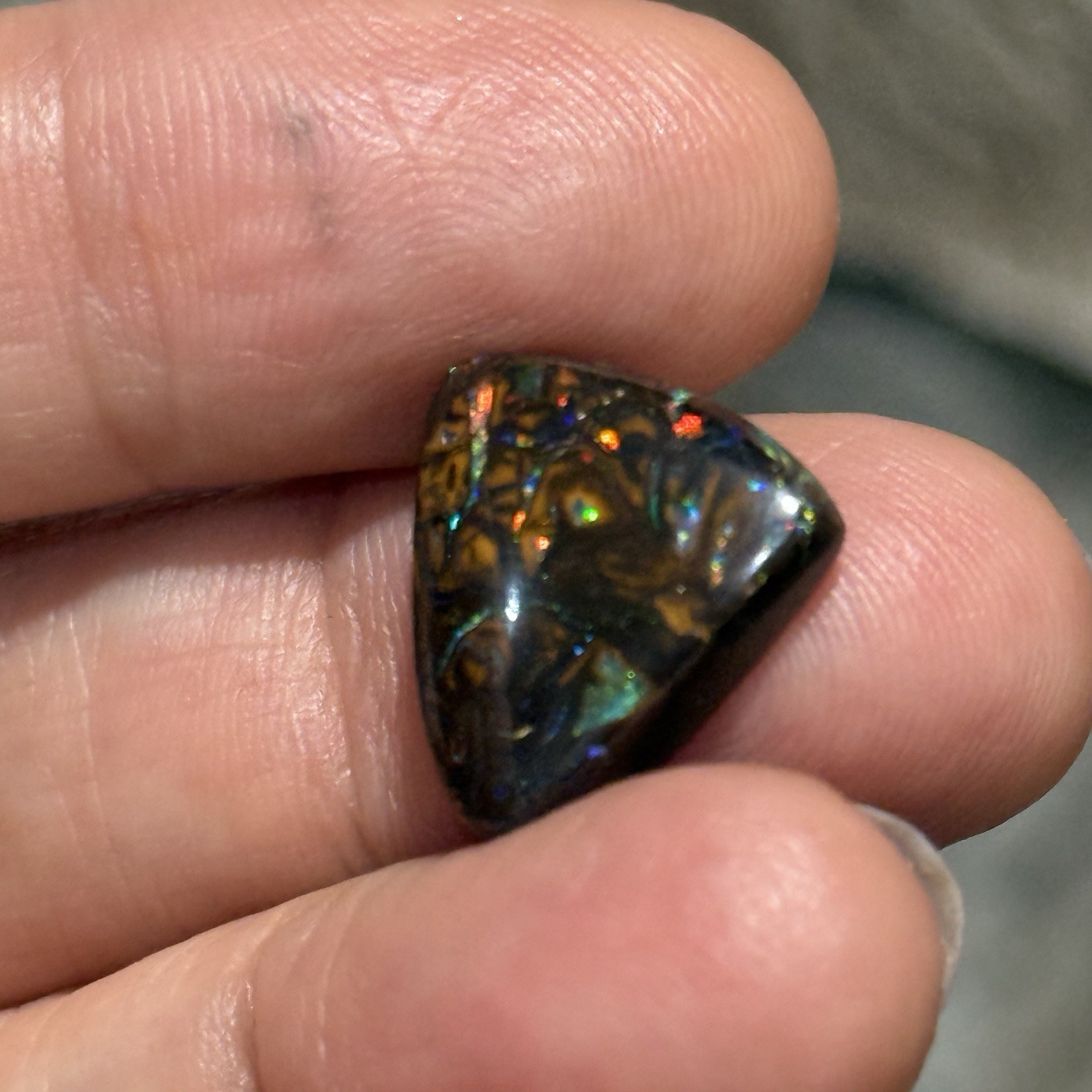 10.2ct 15.6×14.5×5.2mm Colorful Australian Koroit Boulder Opal Cabochon Gem