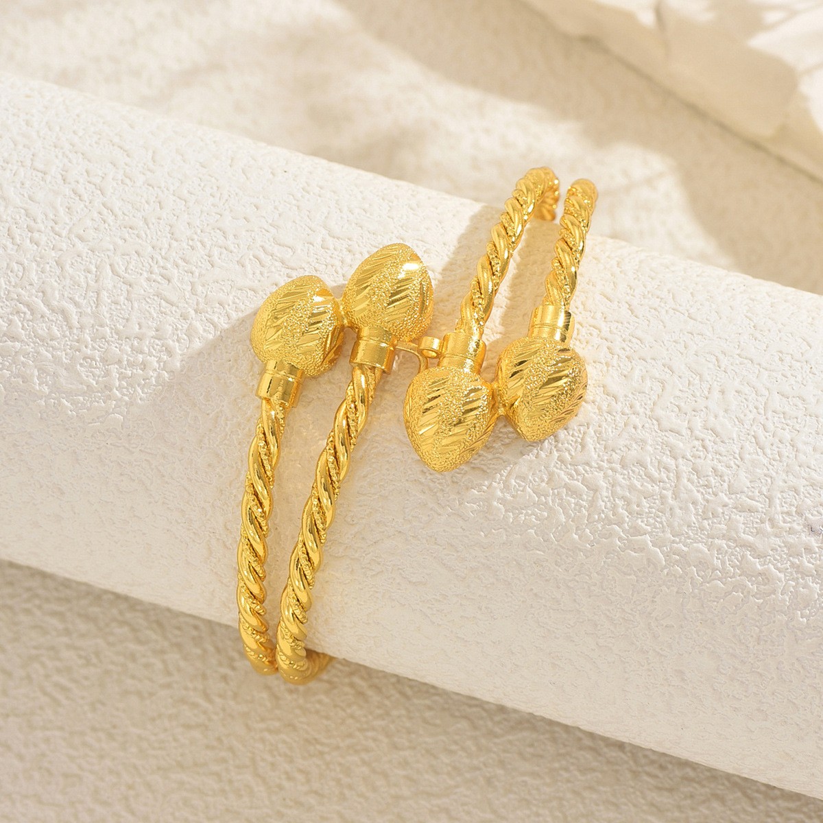 Geometric Round Ball Cuff Bangle Bracelet for Women Light Luxury Jewelry