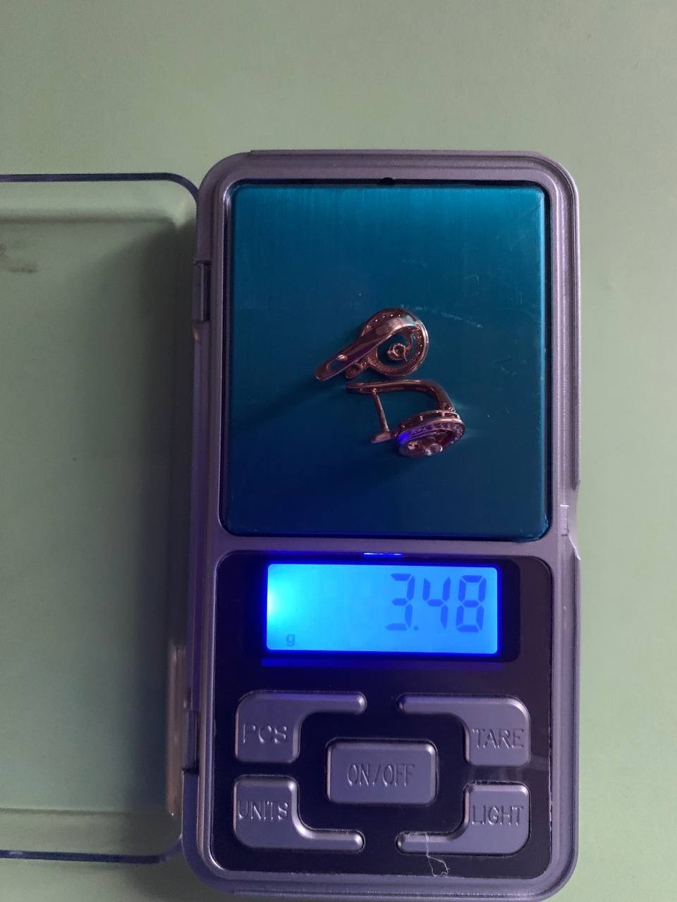 Vintage earrings from Ukraine made of 14-karat gold (583 assay value), Ukrainia