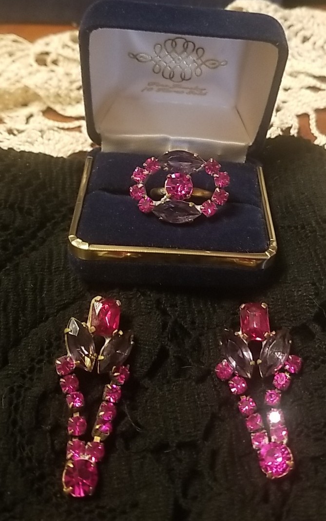 Antique, BIJOUX MG, Earrings&Ring Set, Rhinestones, Ring Size 8, Dark Pink, Gray