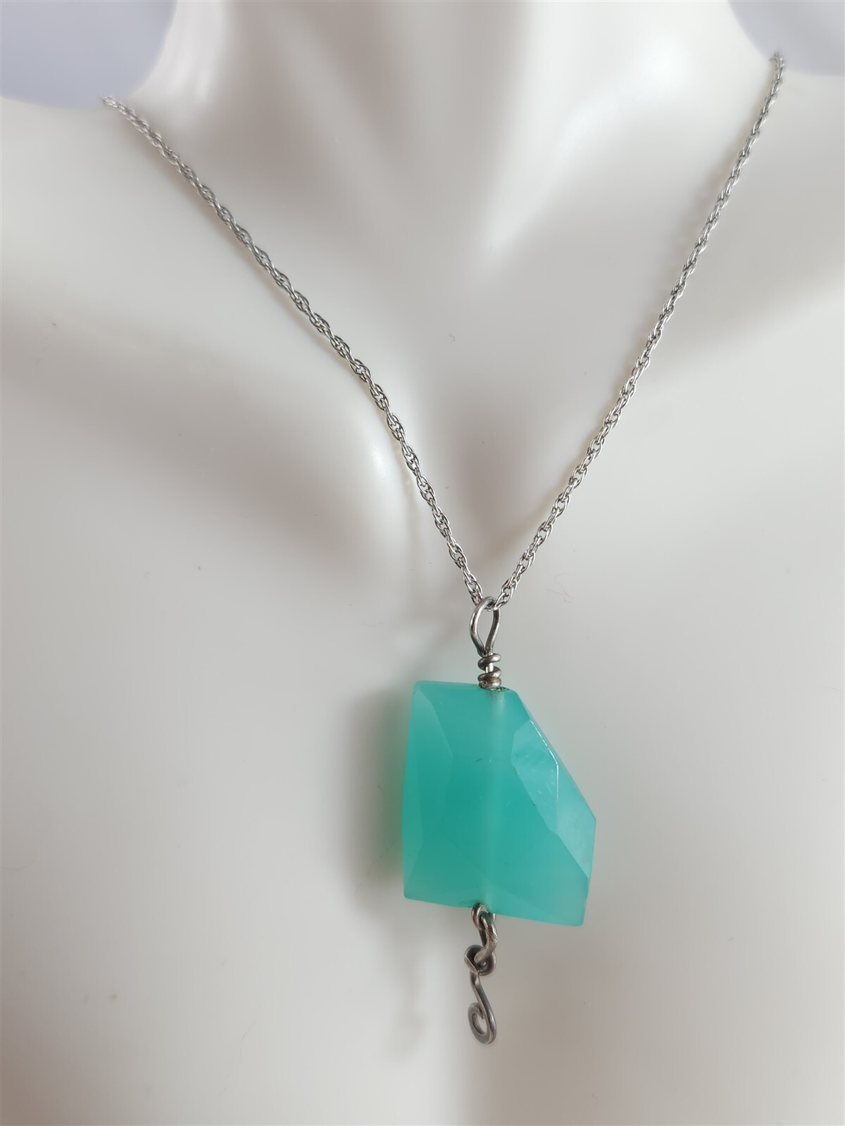 Vintage Sterling Silver Faceted Blue Green Gemstone Necklace 18″ – 8.8 Grams