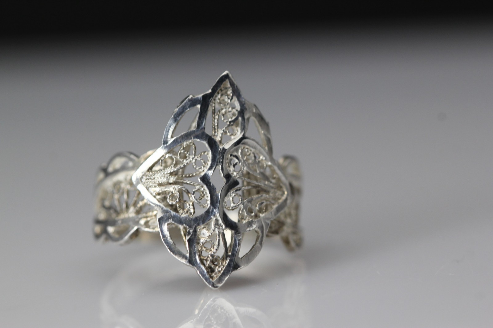 925 Sterling Silver Artisan Marquise Filigree Heart Size 8.75 Ring 3.2g(RIN9703)