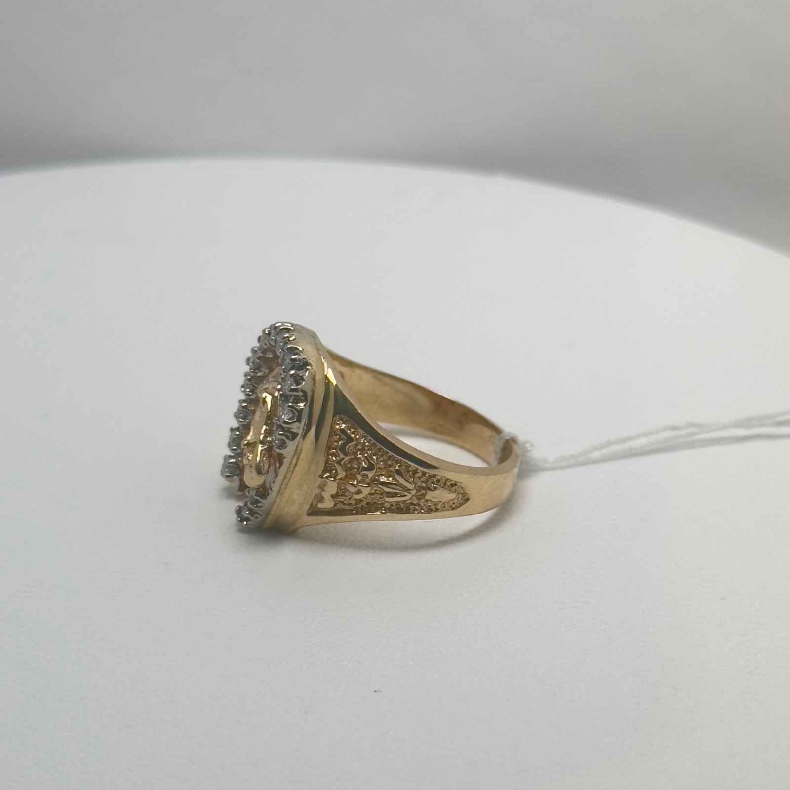 horse shoe ring gold 14k, size 9 1/2 with 14 diamonds 0.3ctw, 8.8g