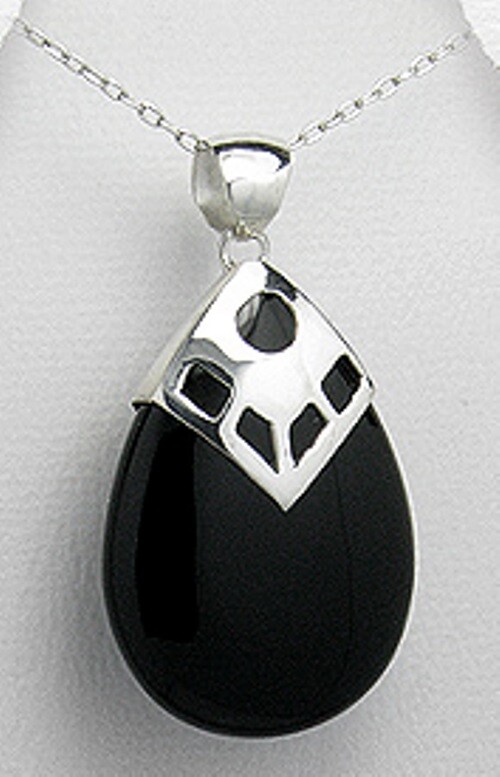 Black Onyx Pear Shape Pendant Solid Sterling Silver 12g 41mm Wide 18″ Chain