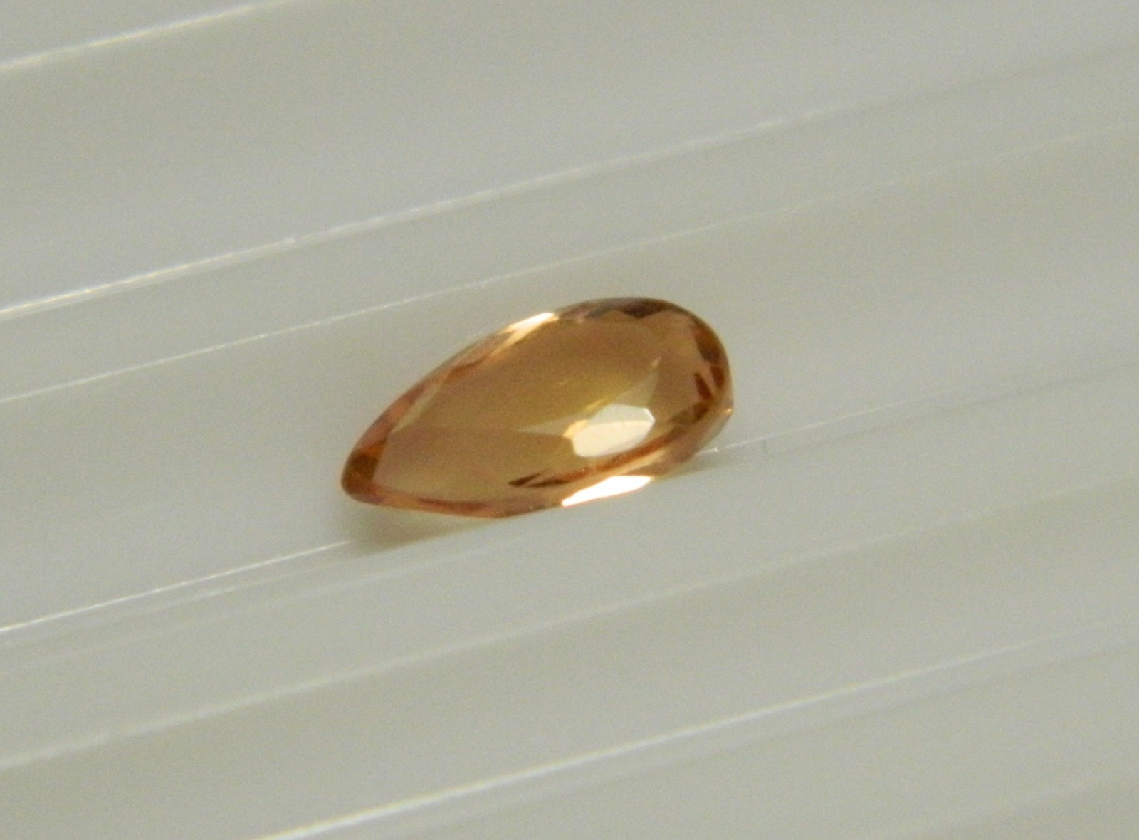 Imperial Topaz 0.83 Ct Clarity IF Pear Cut Natural Golden Brazil I196