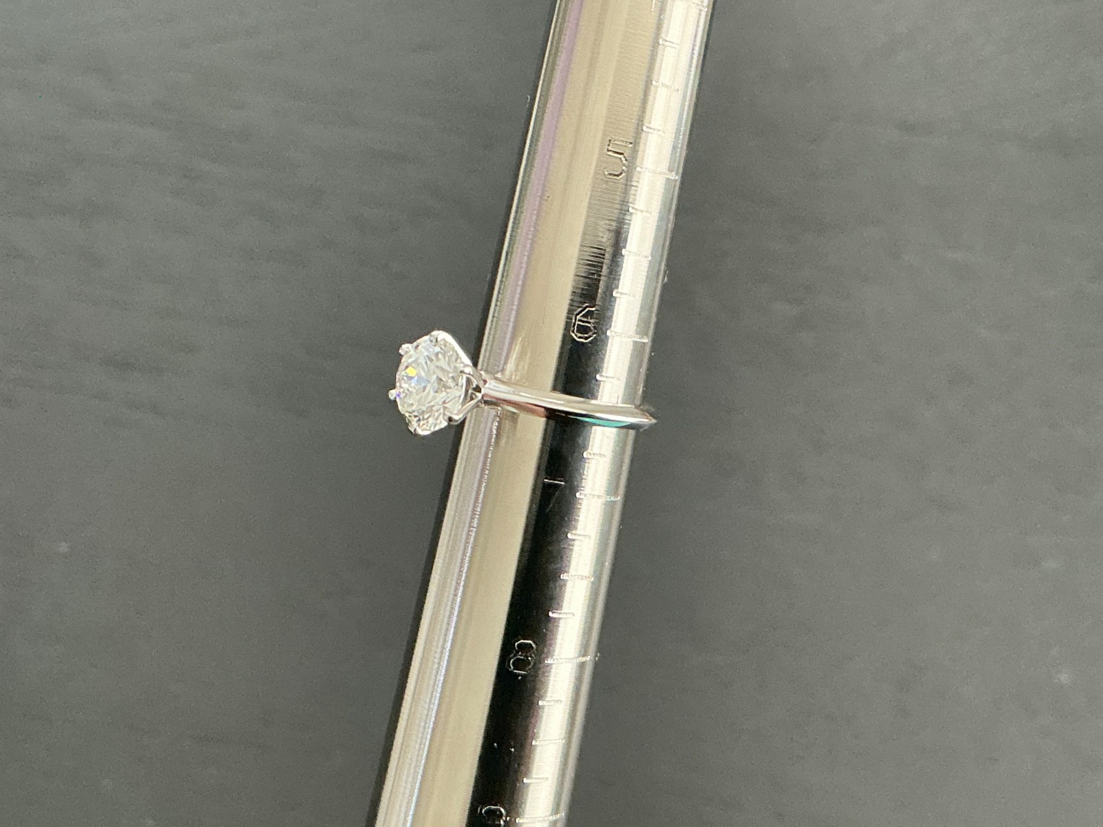 Tiffany & Co Platinum Diamond Round Engagement Ring 2.24 CT H VVS2 3X $69k NEW