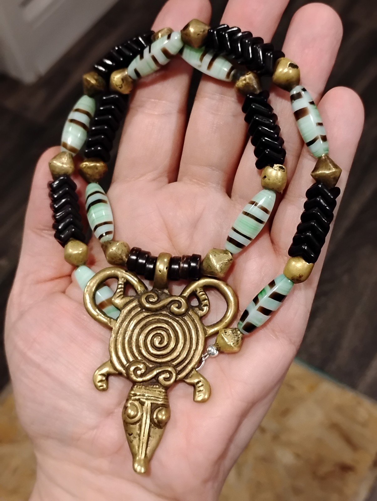 Glass Trade Bead Lizard Brass Pendant Reptilian Necklace