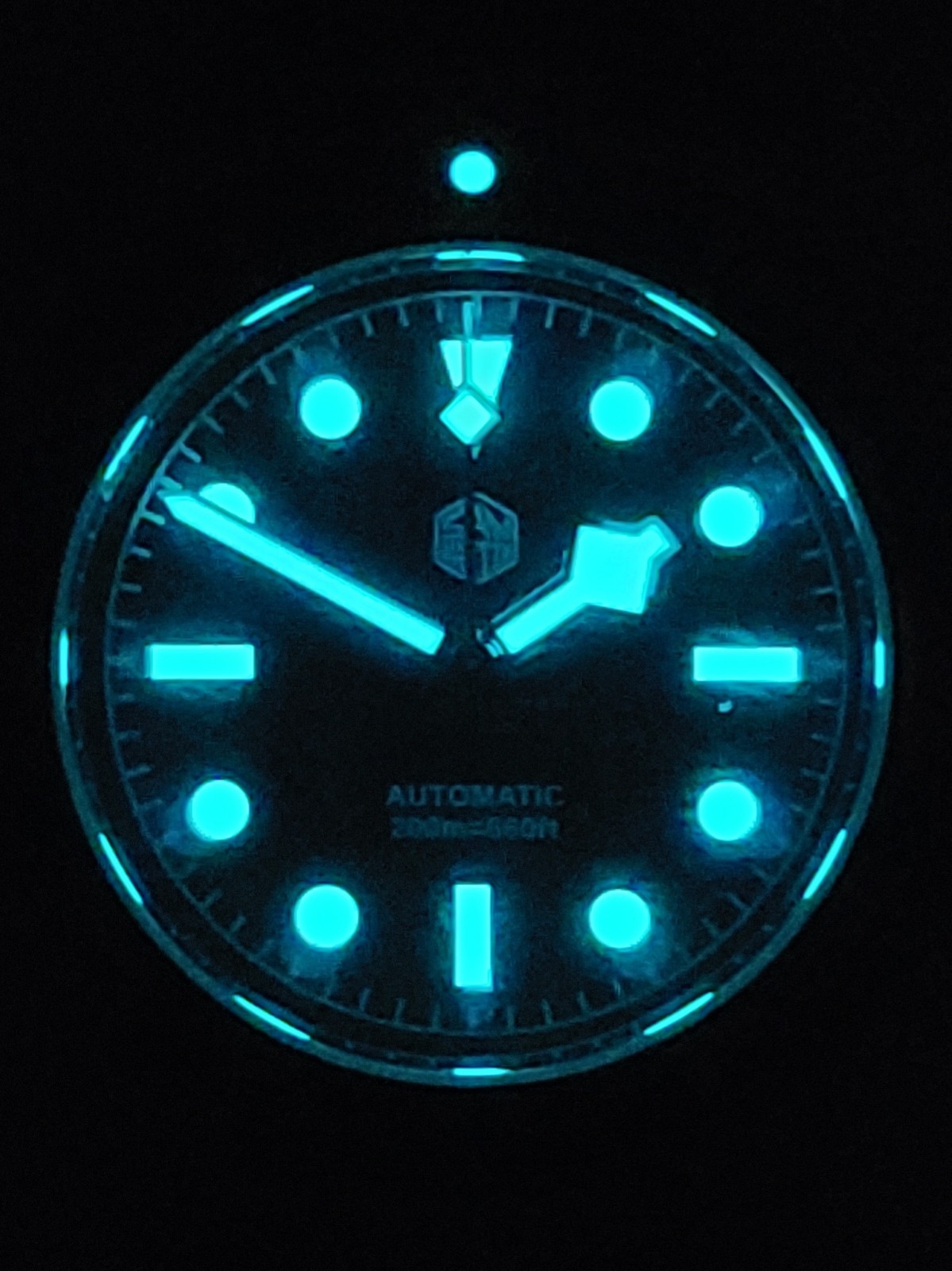 San Martin SN004-G LE Blue Dial Diver 38mm NH35 AutoMov 200M WR Sapphire Crystal