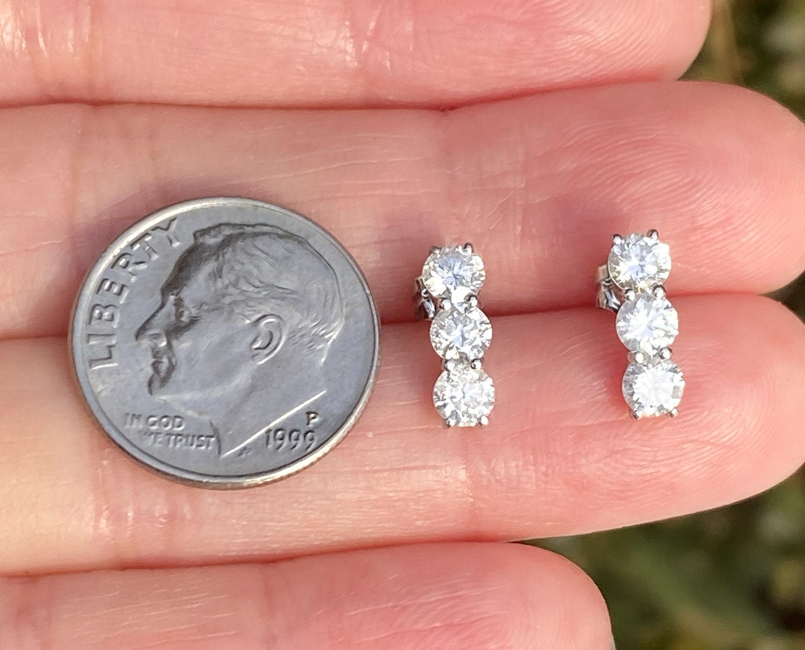 Platinum 1.00TCW 100% Natural Diamond Studs Earrings