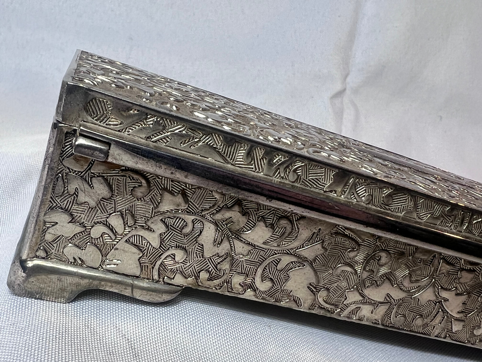 Vtg Silver Tone Jewelry Box Mirrored Dresser Vanity Table Top Lined Case