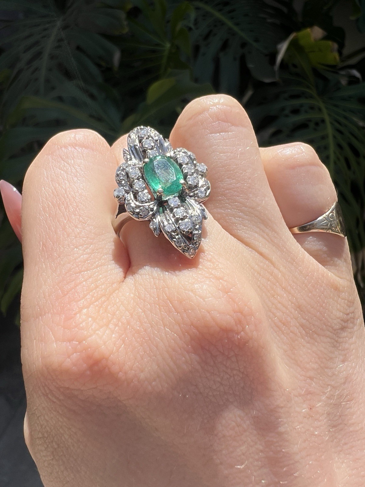 STUNNING 1ct EMERALD ring 14k white gold MANY diamonds MAY birthday ART DECO
