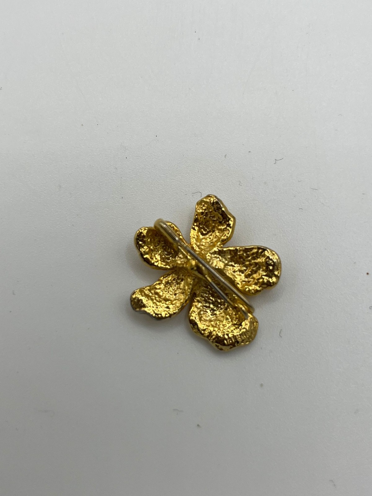 Gold Tone Flower Brooch Pin Floral Costume Lapel Singapore Orchid