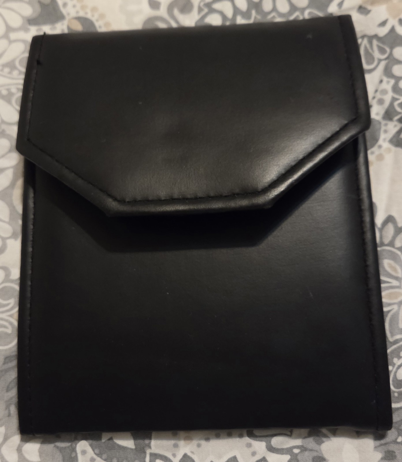Necklace Jewelry Box 11.5 x 5.5 inch Display Case – Black