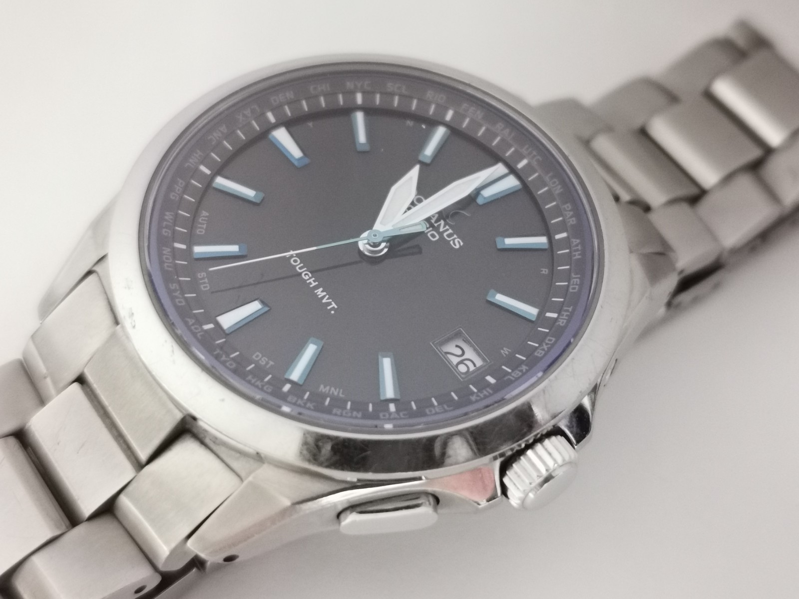 Casio Oceanus OCW-S100 Radio Solar Date Vintage Watch JDM