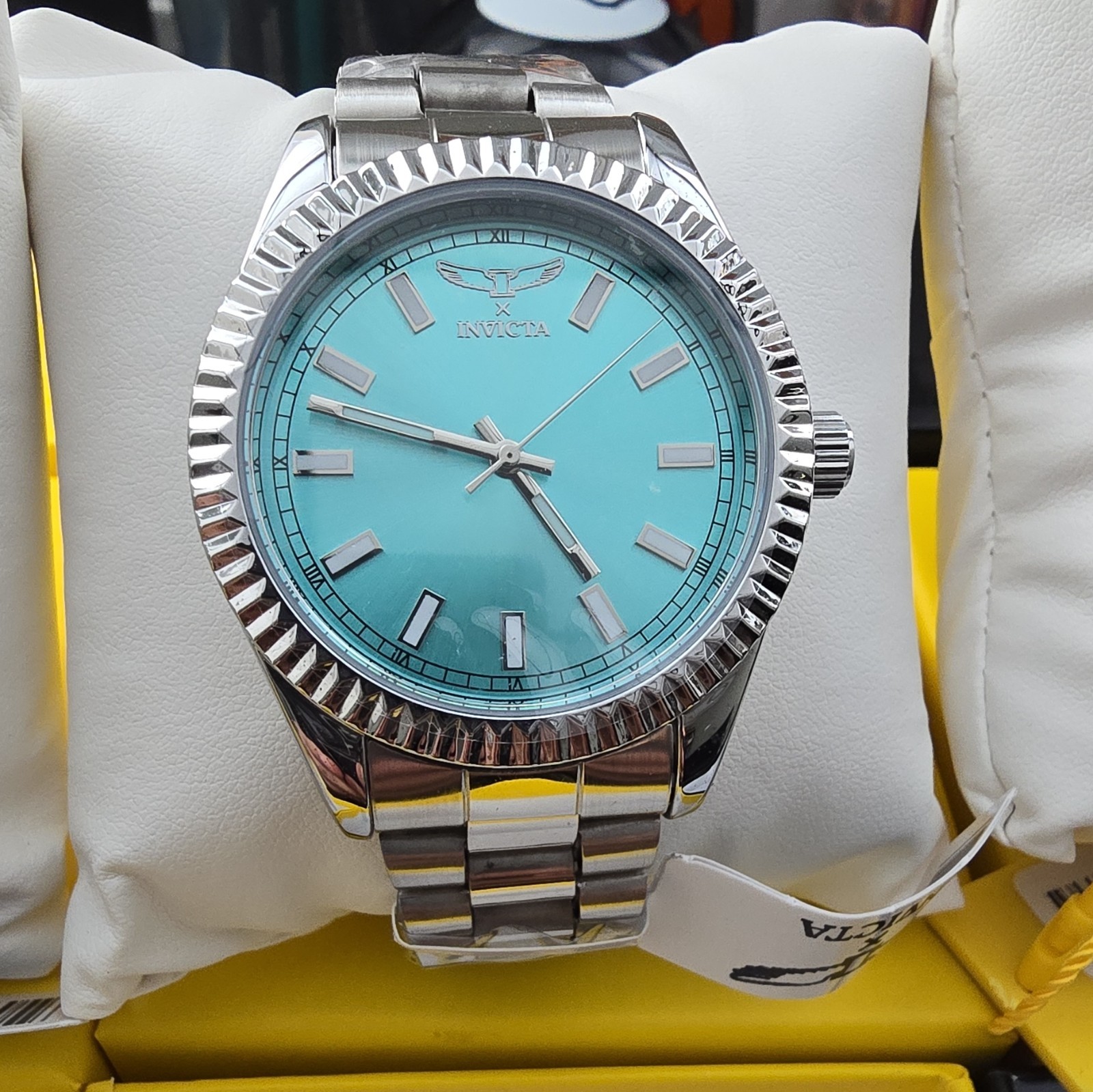 Invicta Lot of 4 Quartz Analog Steel Bracelet White/Blue/Turquoise Dials w/ Box