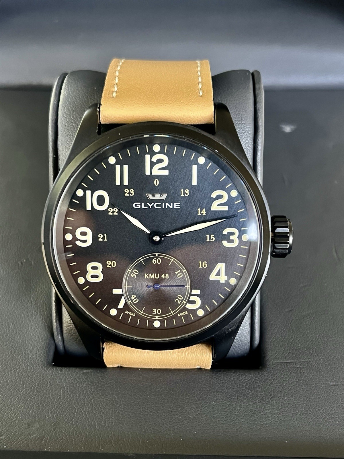 Glycine 48 Kriegs Marine Uhren Manual Watch 3906.19at. Caseback. New OEM strap