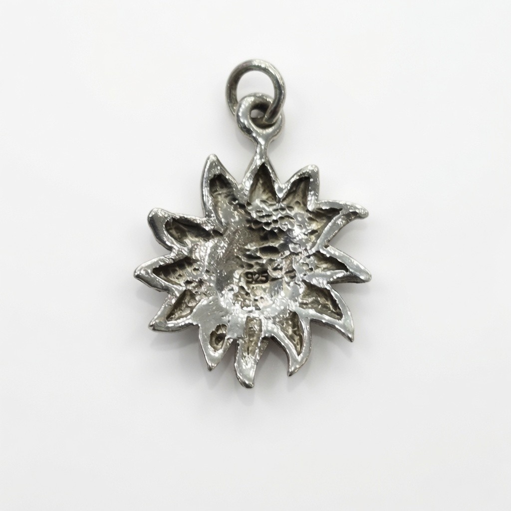 925 sterling silver Sun Charm – 2 Gram