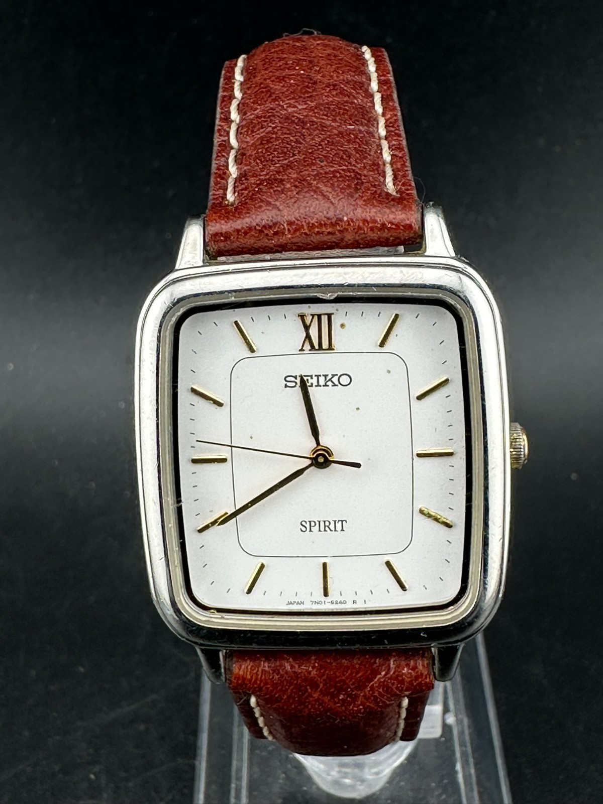 Seiko Spirit Men’s White Dial Tank Style Quartz Watch 28mm 7N01-5210