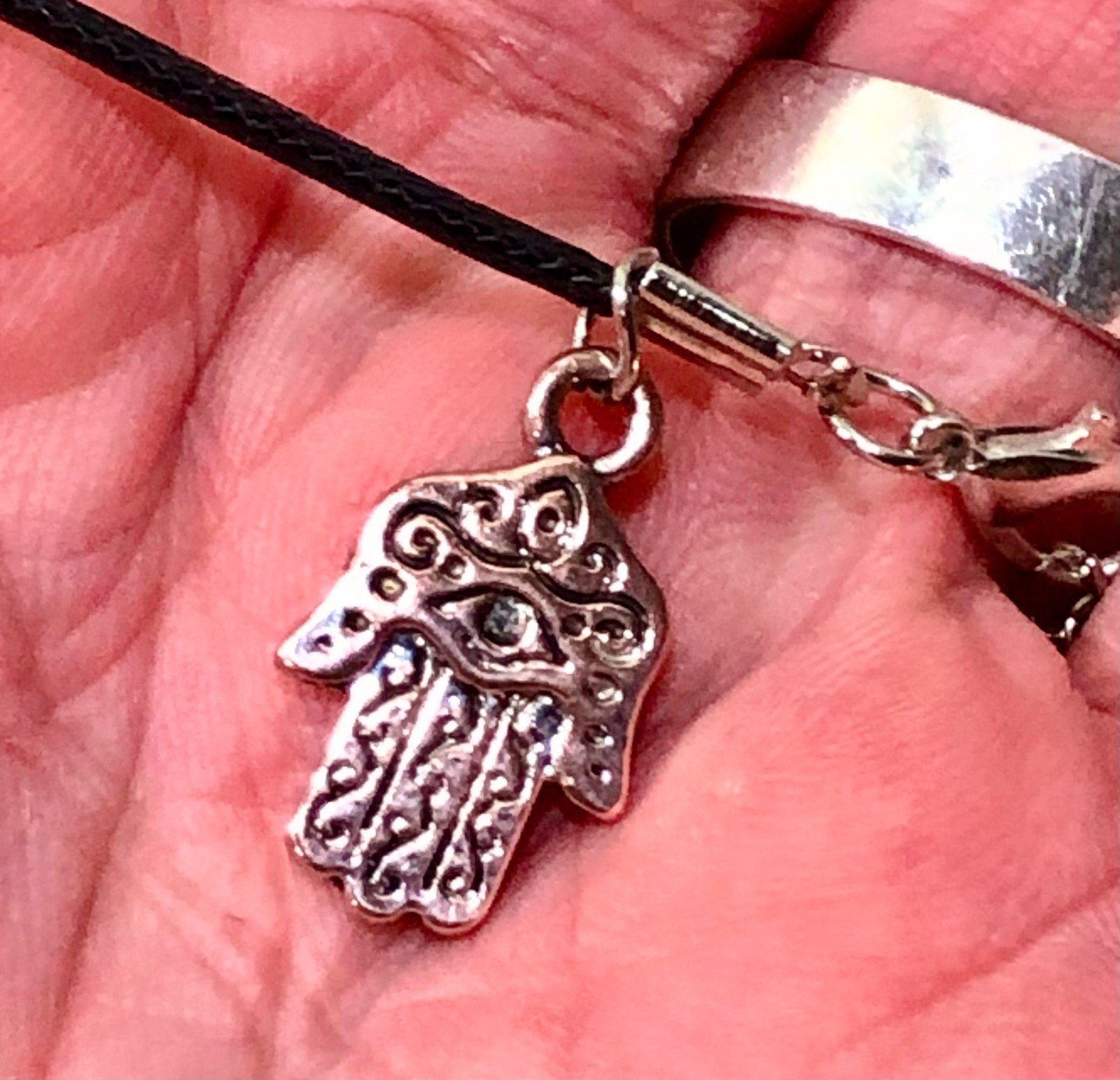 Hamsa Hand Evil Eye Pendant Choker Necklace Luck Happiness Rose Color Silver 18″