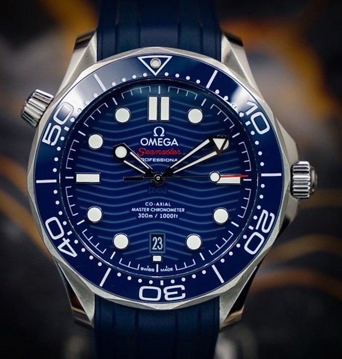 OMEGA Seamaster 300M Diver 300M 210.32.42.20.03.001 in EXCELLENT CONDITION!