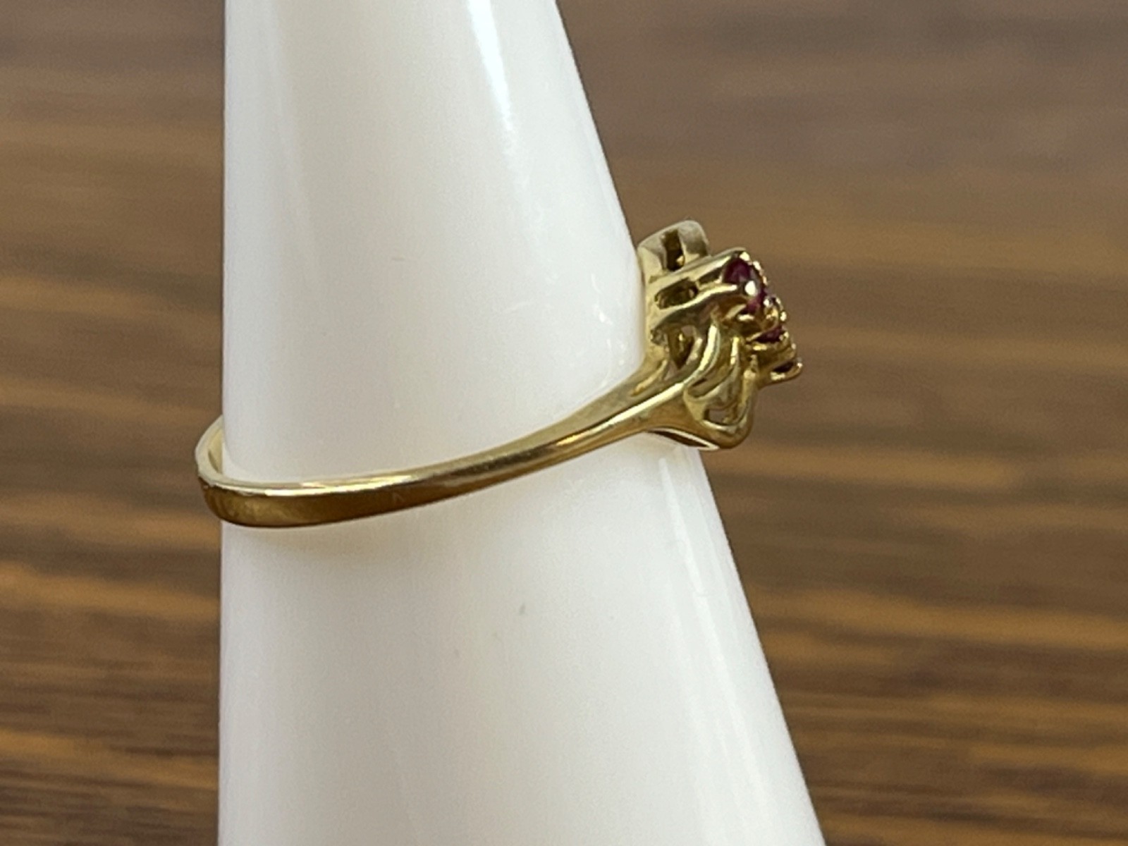 Vintage 10k Natural Ruby Bypass Cocktail Ring Estate 10k Yellow Gold Size 5