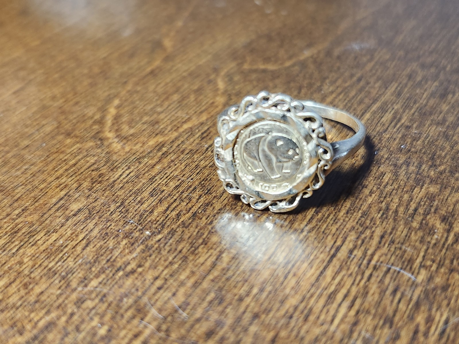 10kt Yellow Gold Vintage 1983 Chinese Panda Coin Ring 3 grams Size 6.5