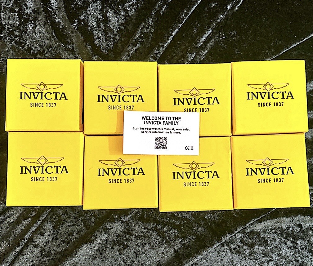 Invicta Unisex Adults Watch Mixed Lot of 8 w/ Hard Case & Boxes.