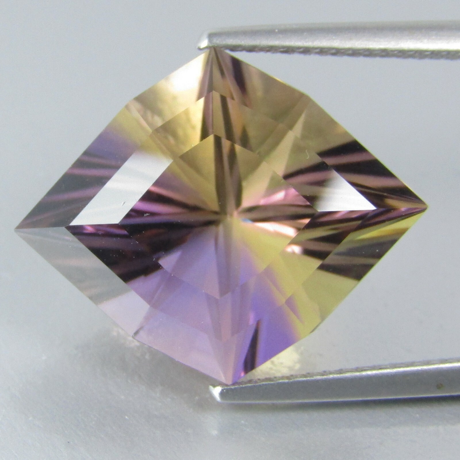 13.90Cts Stupendous Natural Ametrine Fancy Custom Cut Loose Gemstone Ref-VDO!