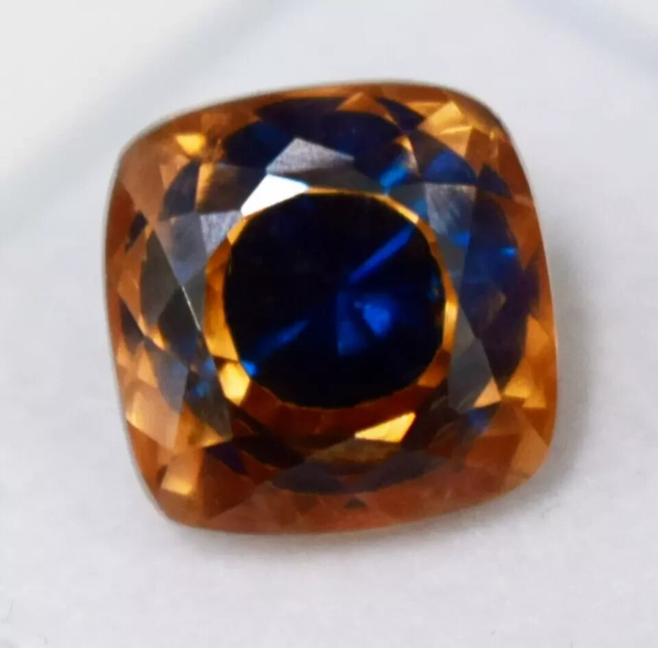 20-22 Ct Pitambari Sapphire Cushion Natural Bi-Color Certified Loose Gemstone