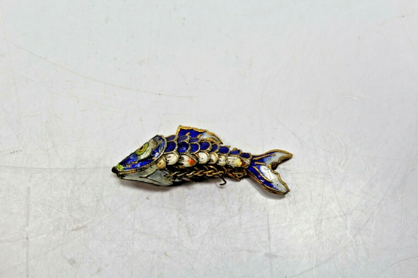 Metal Painted Fish Figurine 6g 2″x0.75″x0.625″ USED