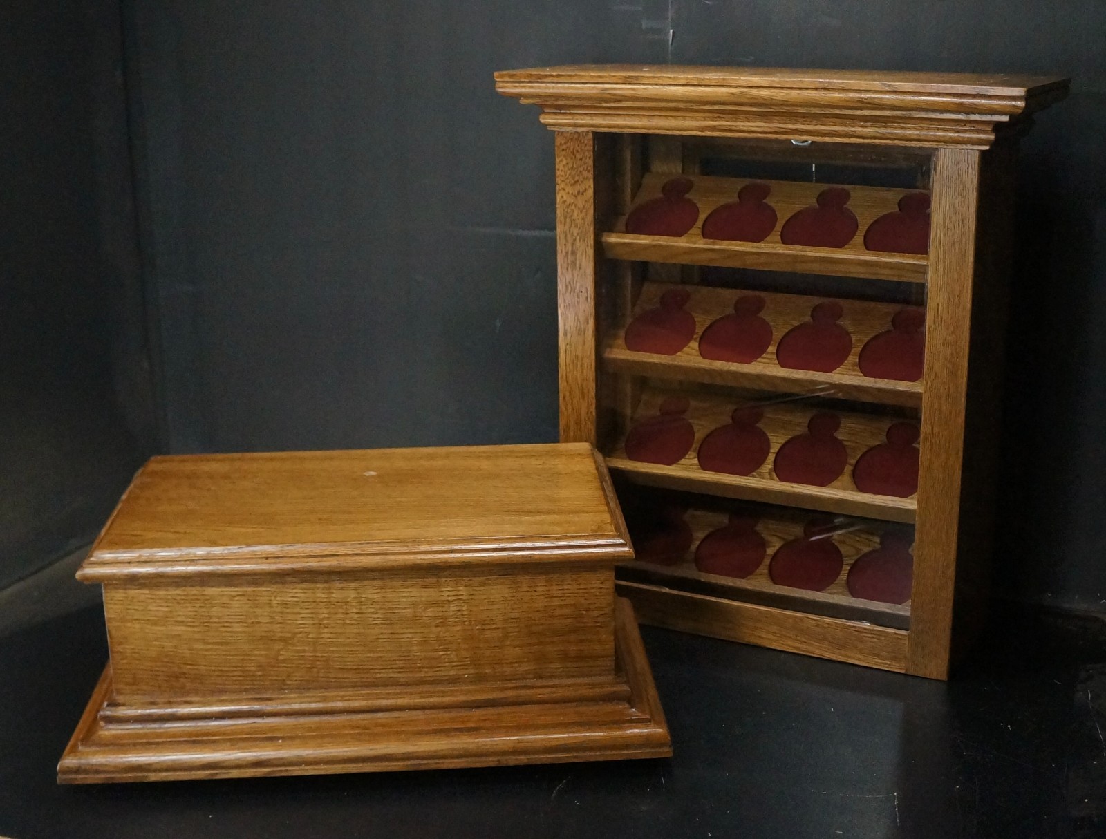 Countertop pocket watch display case