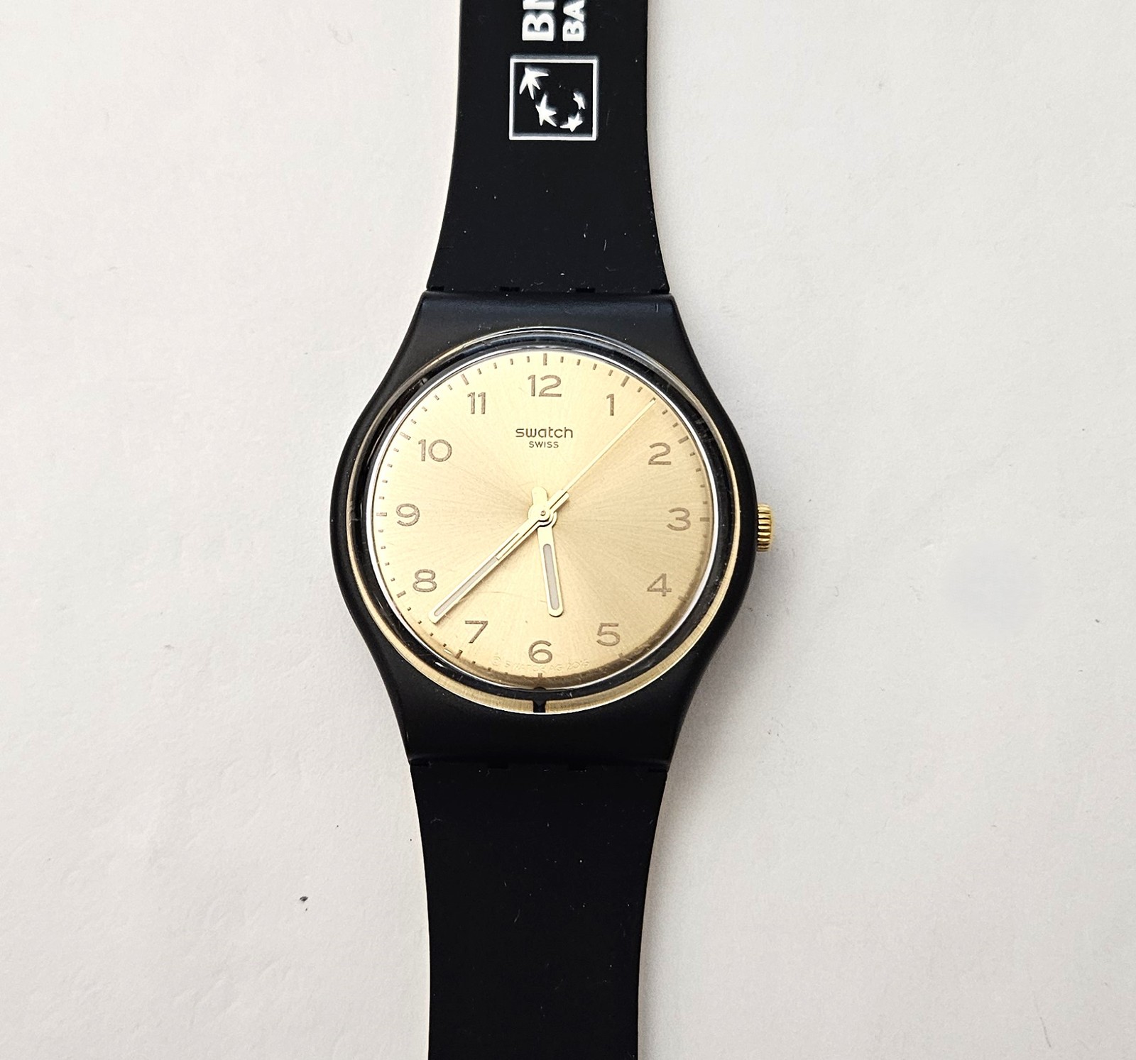 Swatch Standards 2018 – GB288 – Golden Friend too promo BNP Paribas – NEW –